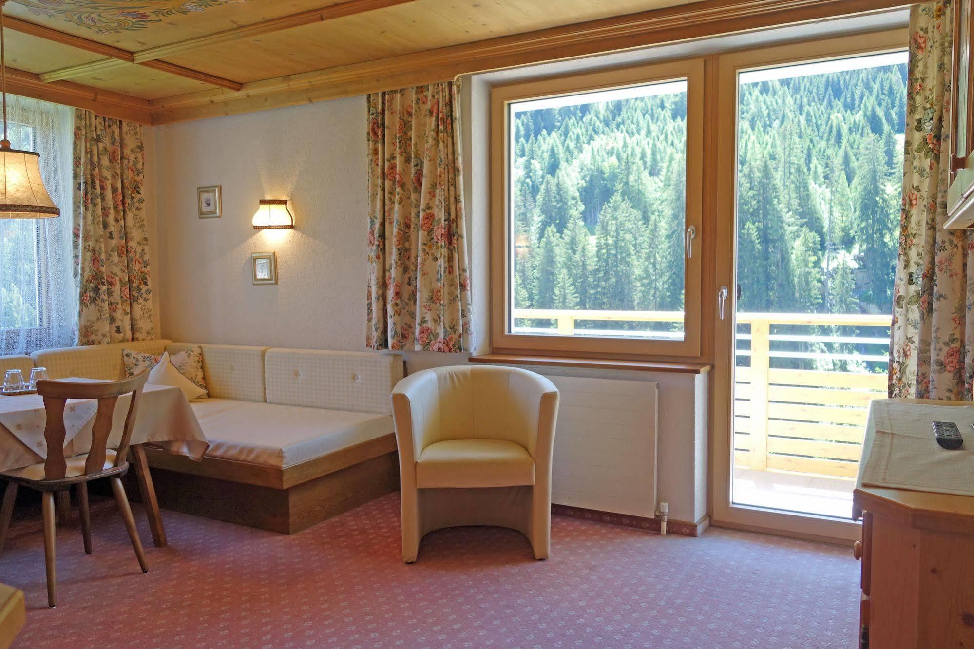 Alkira 3*