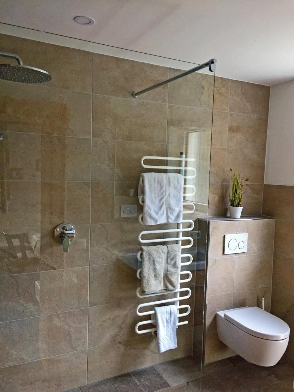 Alkira Aparthotel 3*